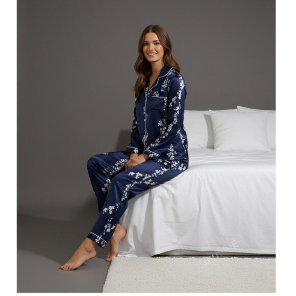 Floral Print Satin Top & Pants PJ Set / Pyjama Set Blue - Picture 3 of 5